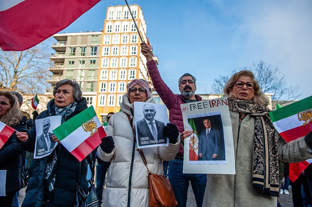 Crossing the Red Line: What Is Trump’s Ultimate Strategy in Iran?