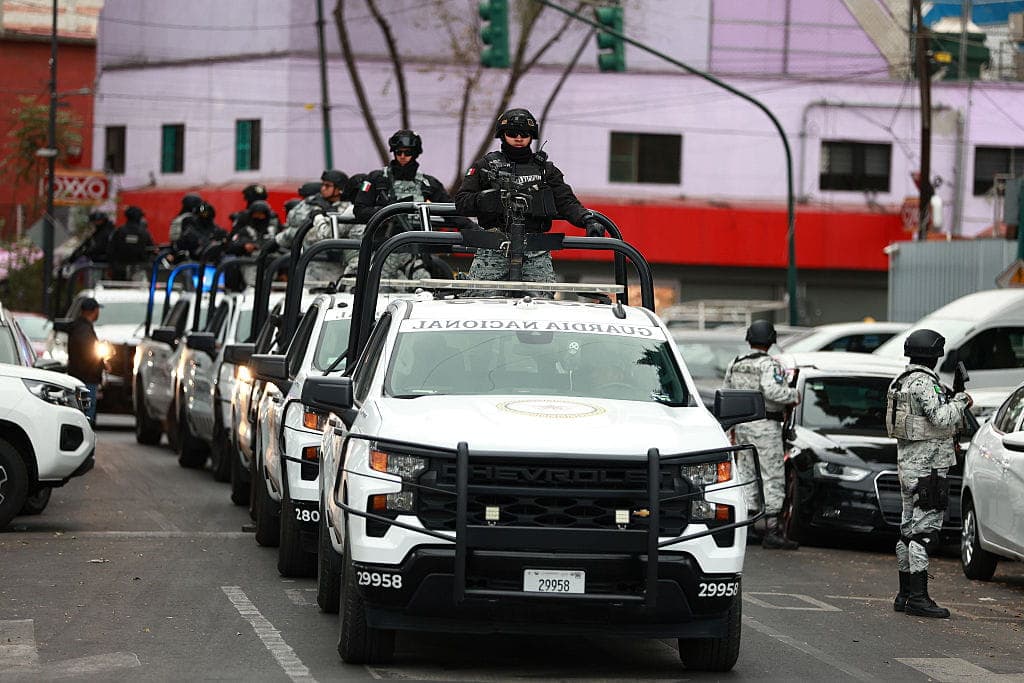 American Tourists Warned Following Mexican Drug Lord Takedown