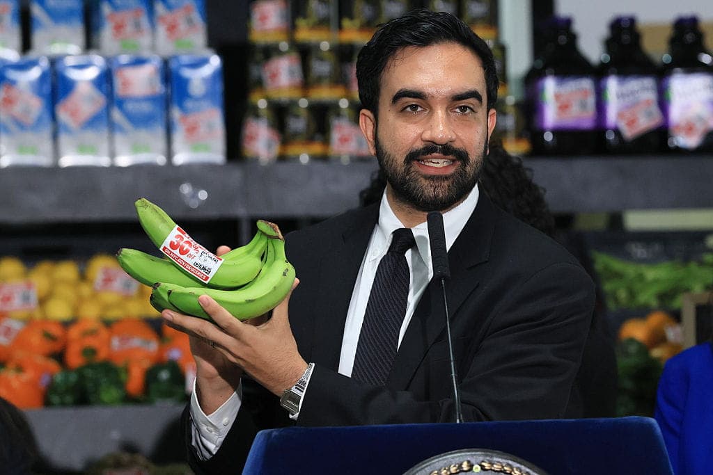 Zohran Mamdani Demands ID for 30% Discount