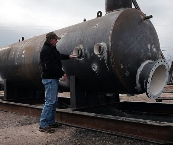 Biden Using Emergency Oil Reserves to Help China, Europe