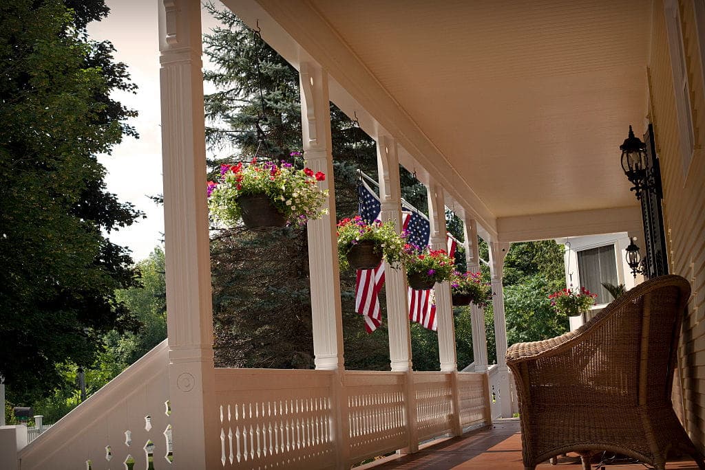 Liberty Lifestyle: What Happened to the American Front Porch?