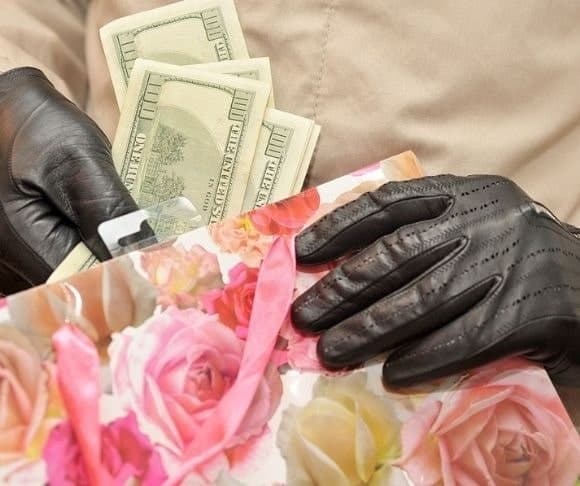 Swamponomics: Did You Get Cash for Christmas?