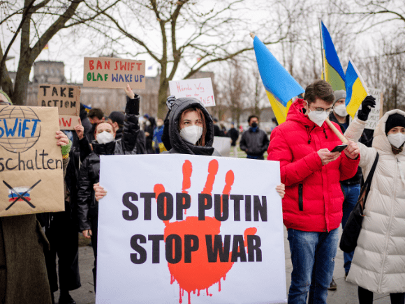 Putin’s War in Pictures – Day 2