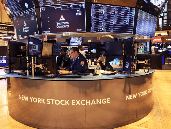  Swamponomics: Markets Betting US Recession Still Coming in 2022