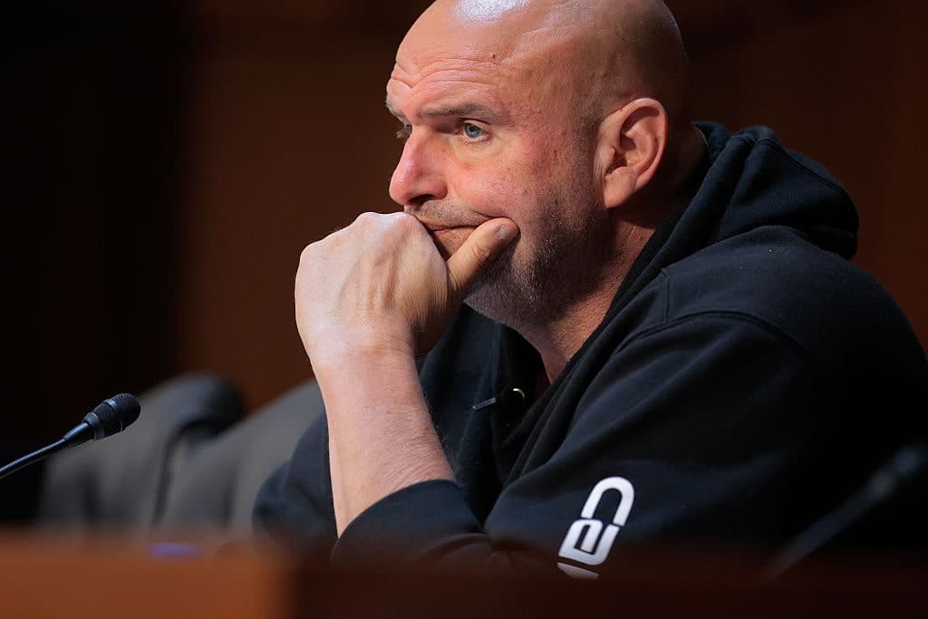 Fetterman Returns to Elected Duties After Democrats ‘Shamed’ Him