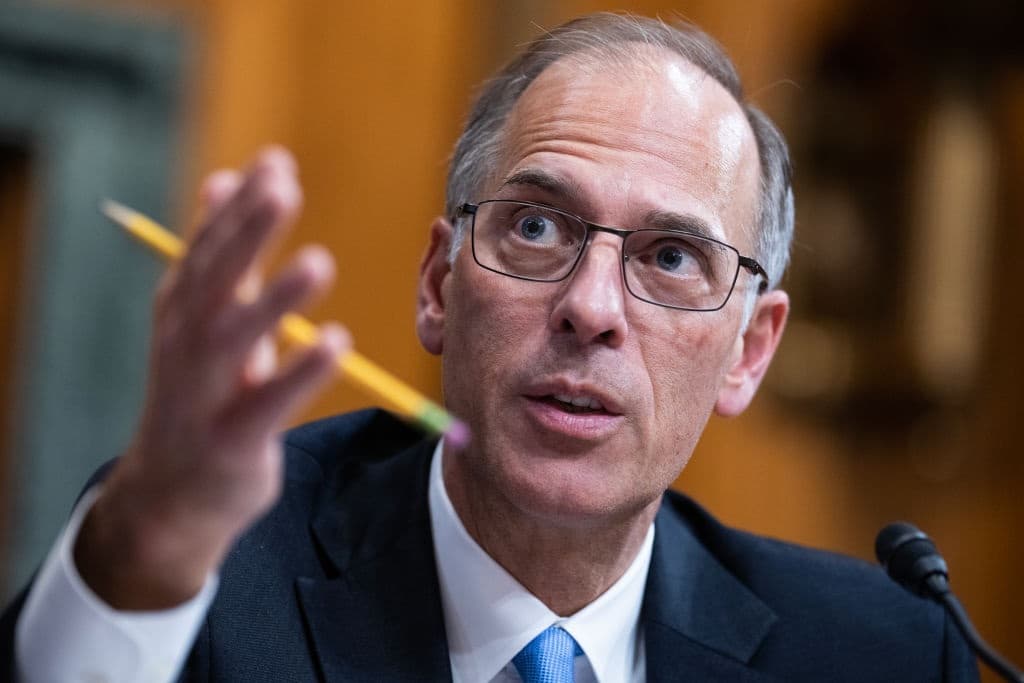 Moody’s Slaps ‘Safe and Sound’ Banking System With Downgrades