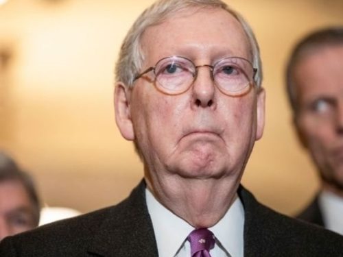 McConnell Muscles Through Trial Rules in Senate Showdown