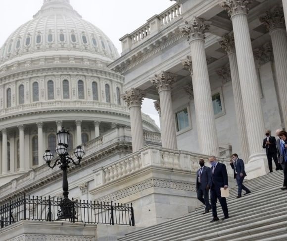 Senators Show Confirmation Bias, not Critical Thinking