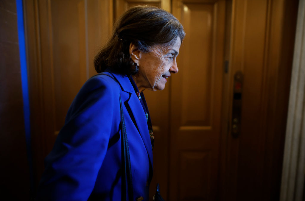 Dianne Feinstein Not Up to Supreme Court Fight, Democrats Worry