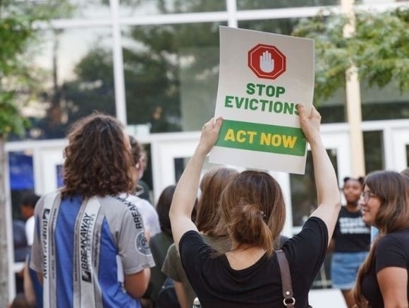 Expired Eviction Moratorium: Dems Play the Blame Game