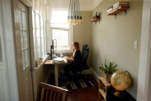 GettyImages-1273213907 working from home
