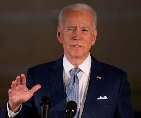 Biden’s Omicron Response Update: No Cause for Panic