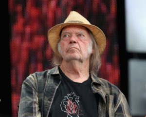 GettyImages-1176615537 Neil Young