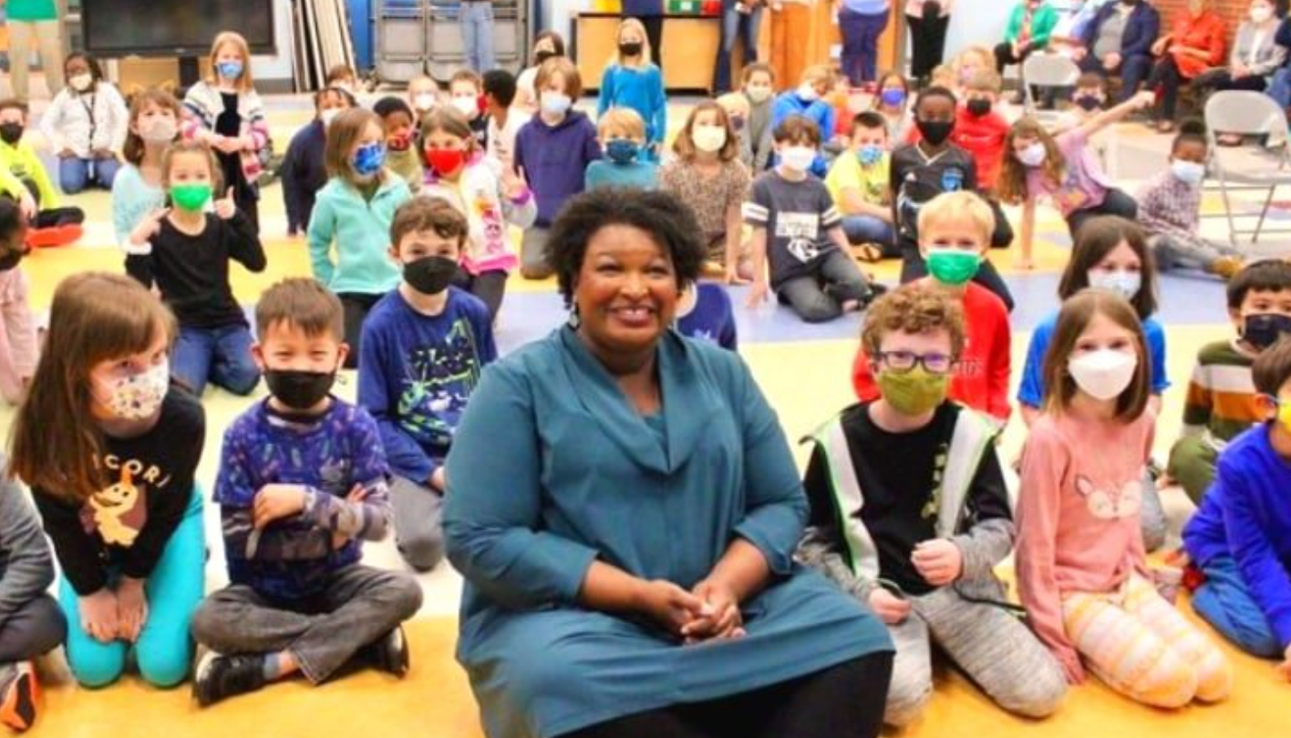 stacey abrams maskless