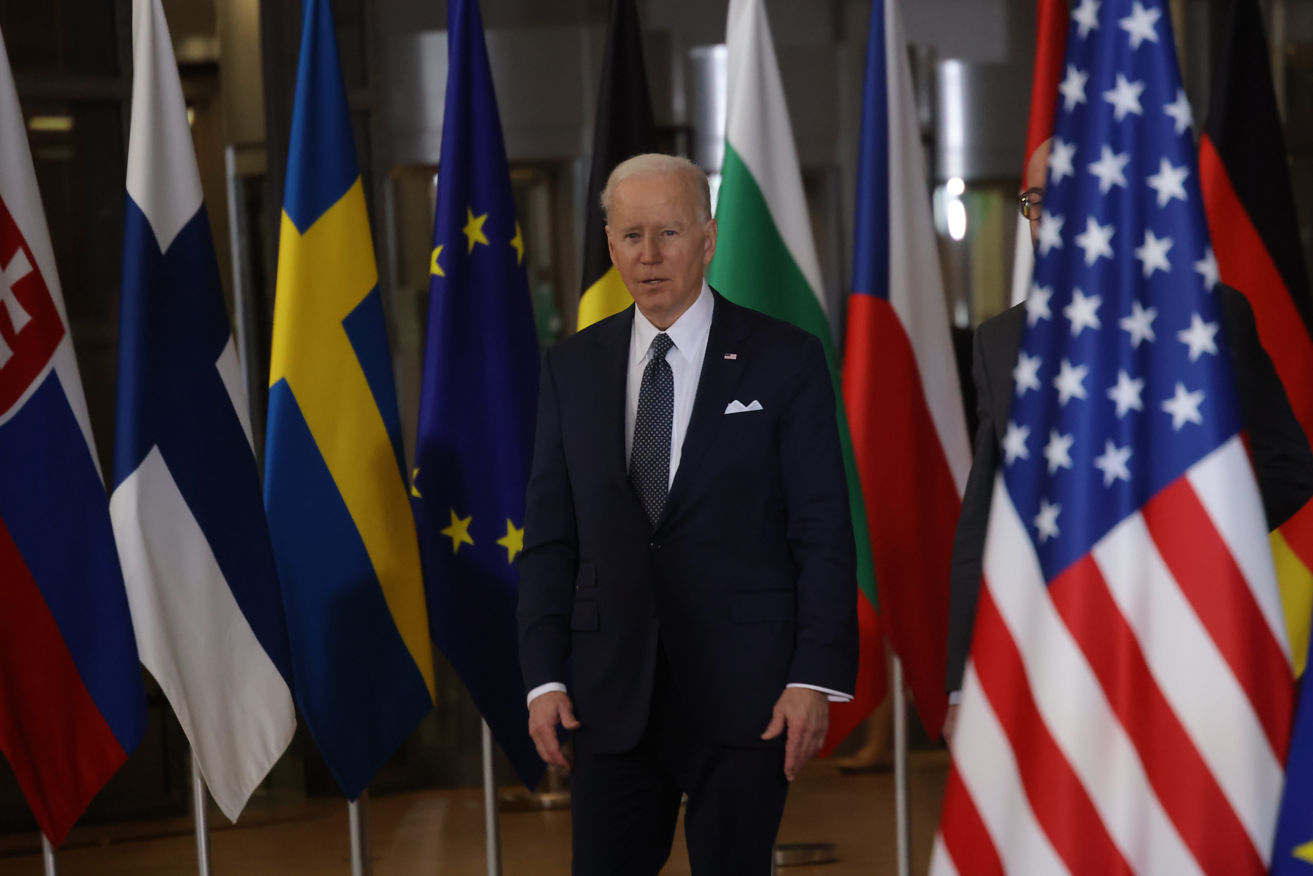 Biden on Ukraine: No News as NATO Briefing Goes Off the Rails