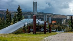 GettyImages-661897724 Trans-Alaska Pipeline