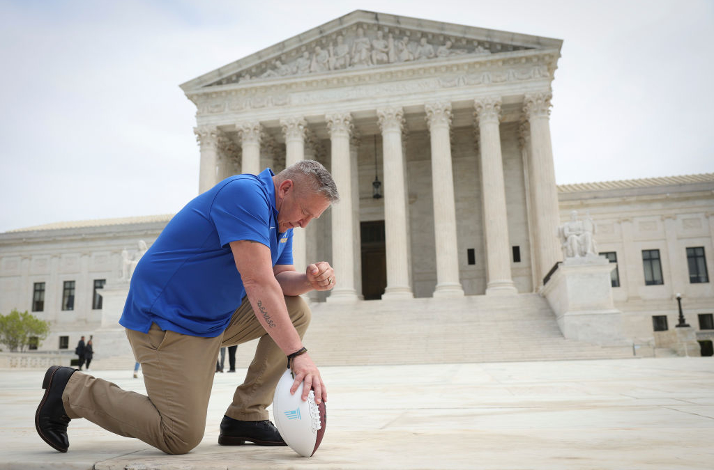 BREAKING: SCOTUS Rules Coach’s On-Field Prayers Are Protected