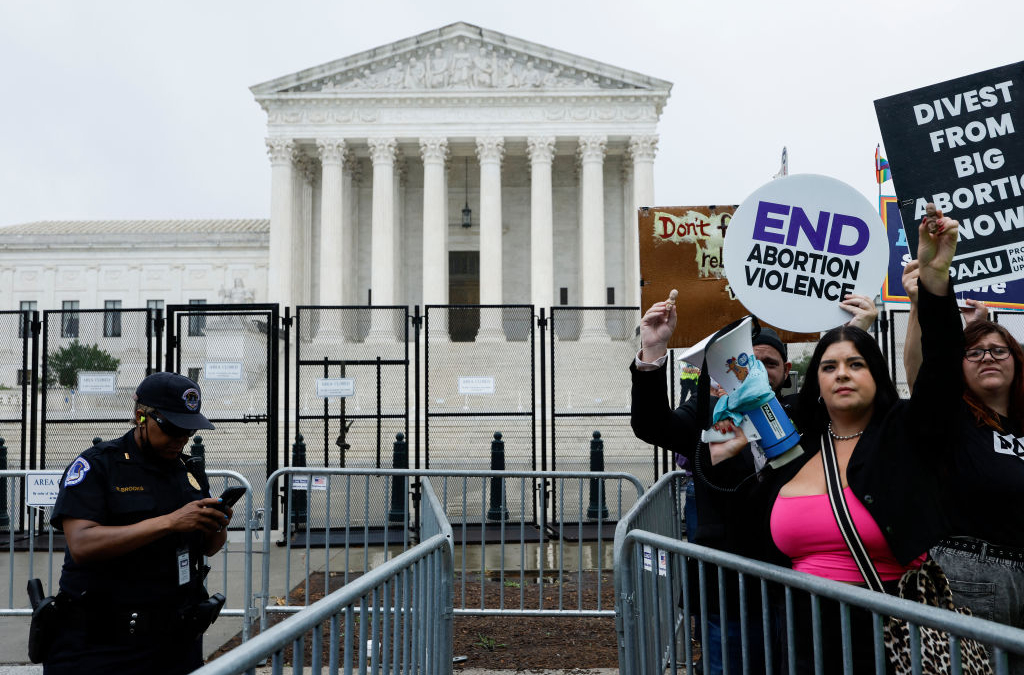 Supreme Court Overturns Roe v. Wade Abortion Rules – READ IN FULL