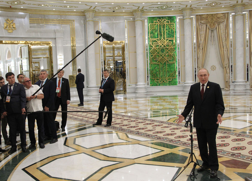 Russian President Putin To Attend VI Caspian Summit In Ashgabat