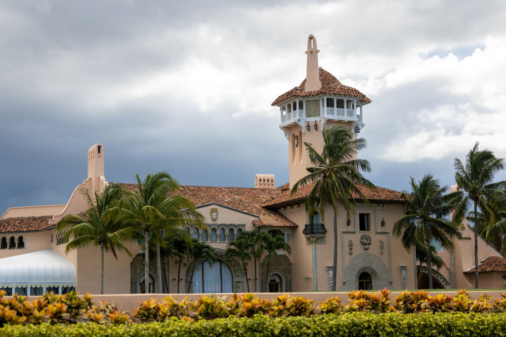 GettyImages-1242585664 - Mar-a-LAgo-min - special master