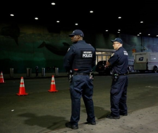 GettyImages-1431482783 NY Police -- gun control