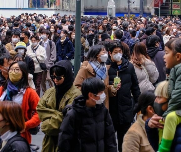 It's Now or Never to Resolve Population Collapse in China, Japan
