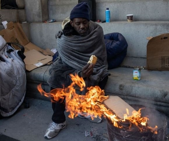 New York City Leaders at Odds Over Proposed Homeless Policies
