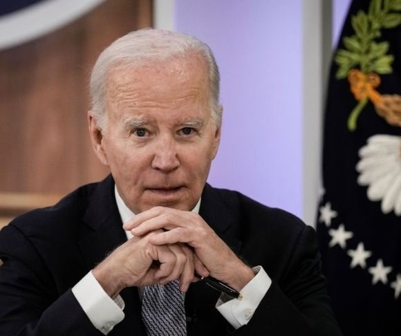 The World Adopts a Rictus Grin for Biden 2024