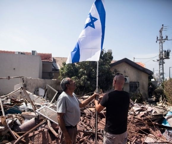 Israel Responds to Continuous Palestinian Rocket Attacks