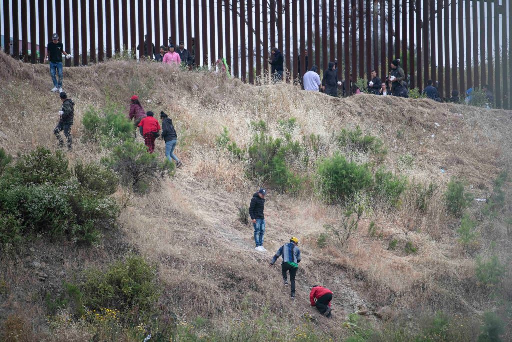 Border Patrol in Crisis: ‘Help Wanted’