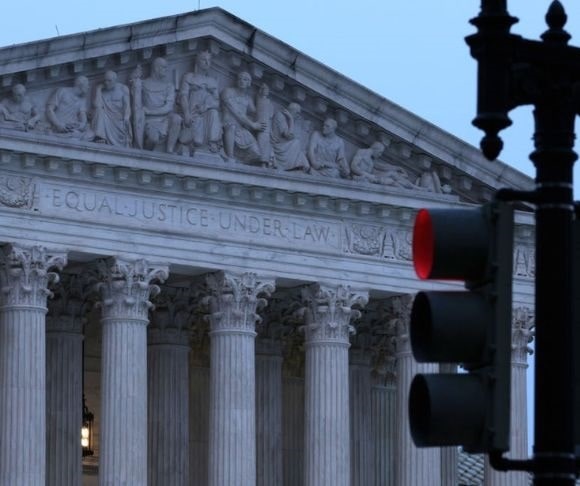 Supreme Court Backs Racially Drawn Congressional Districts
