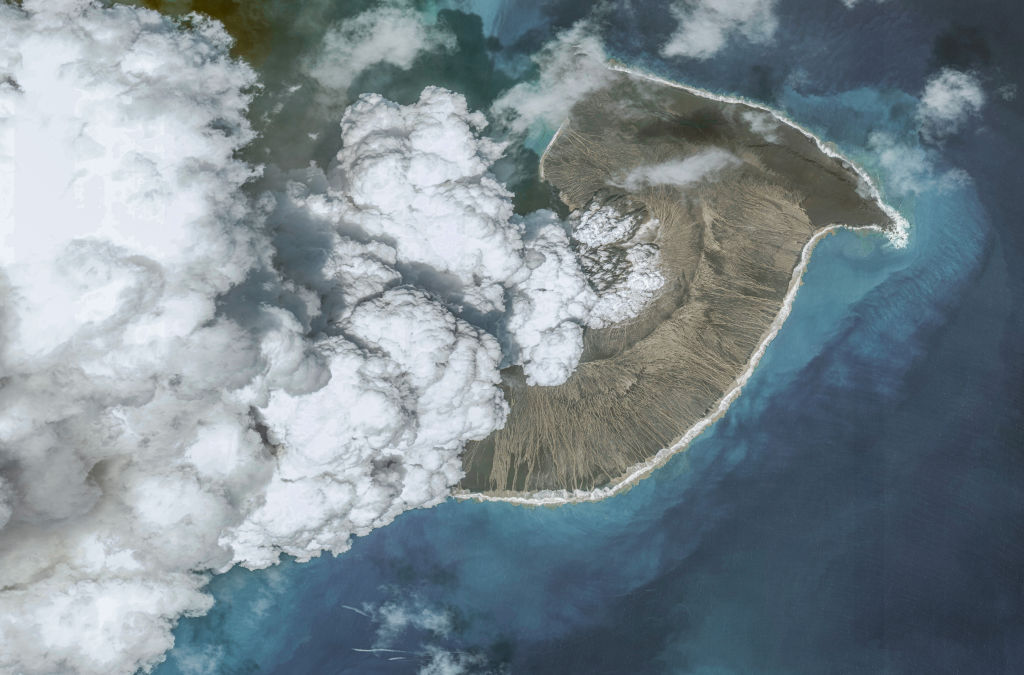Satellite Images Show Before/After Hunga Tonga-Hunga Ha'apai Volcano Eruption