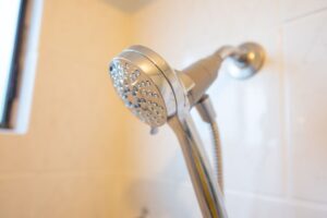 GettyImages-1311487679 shower head
