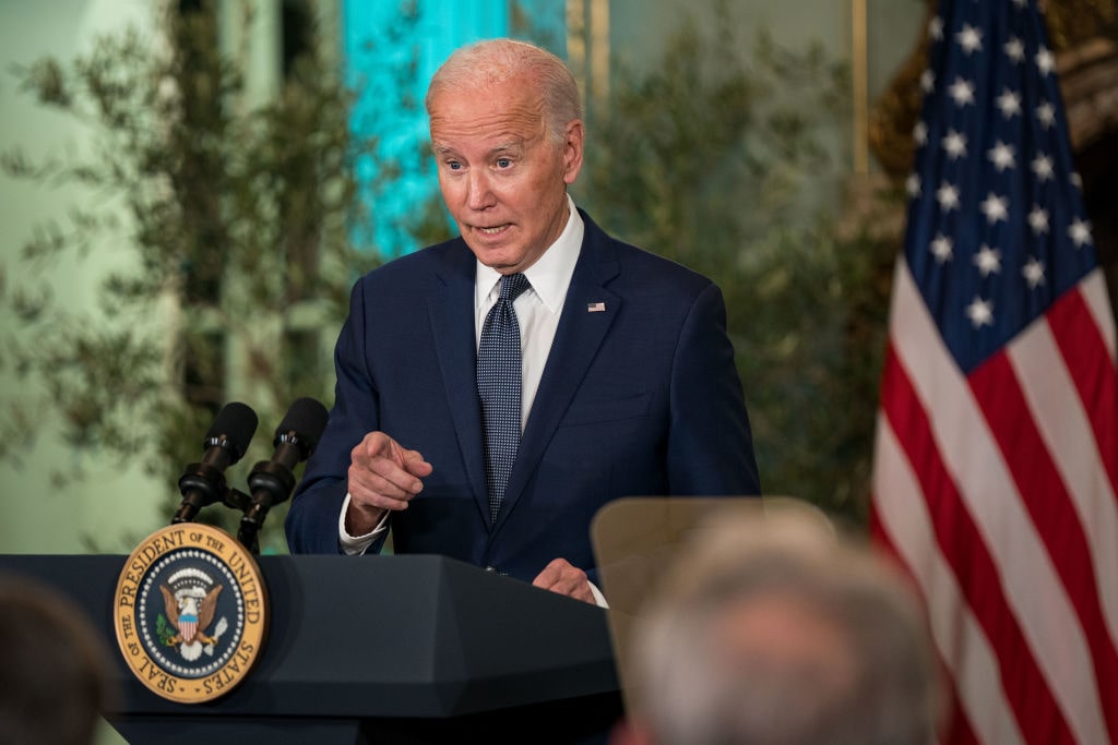 President Biden Holds News Conference After Summit with Chinese President Xi In San FranciscoWOODSIDE, CALIFORNIA - NOVEMBER 15: U.S. President Joe Biden delivers remarks at a news conference at the Filoli Estate on November 15, 2023 in Woodside, California. The news conference follows a meeting between Biden and Chinese President Xi Jinping during the Asia-Pacific Economic Cooperation (APEC) Leaders' week, their first since meeting at the Indonesian island resort of Bali in November 2022. (Photo by Kent Nishimura/Getty Images)