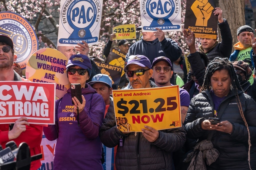 Higher Minimum Wage Has Arrived – And It Brought Layoffs