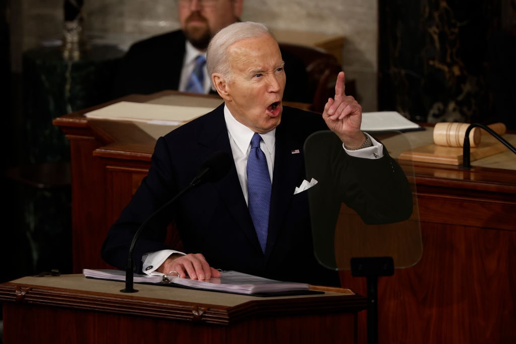 Biden Battles for His Job in Turbulent State of the Union