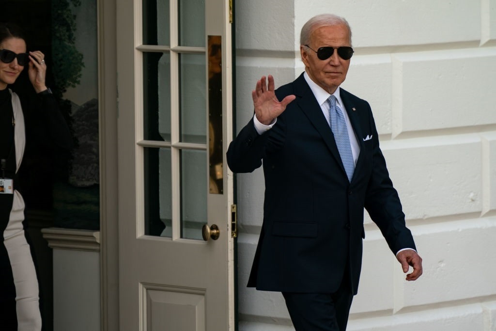 Biden Wants US Taxpayers to Fund the Ukraine War for a Decade