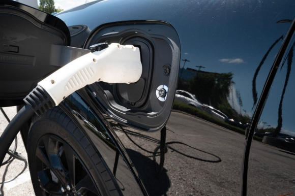 GettyImages-2156251064 EV