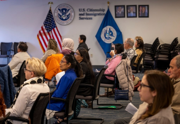 GettyImages-1461842934 USCIS