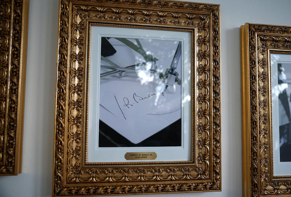 President Trump Departs Washington For The Ryder Cup In New York WASHINGTON, DC - SEPTEMBER 26: U.S. President Joe Biden's signature and an autopen are seen along the "The Presidential Walk of Fame" on the wall of the colonnade outside of the Oval Office at the White House on September 26, 2025 in Washington, DC. Under pressure from Trump, the DOJ indicted Former FBI Director James Comey on counts of making false statements and obstruction of a congressional proceeding related to the September 2020 Russia investigation. (Photo by Kevin Dietsch/Getty Images)
