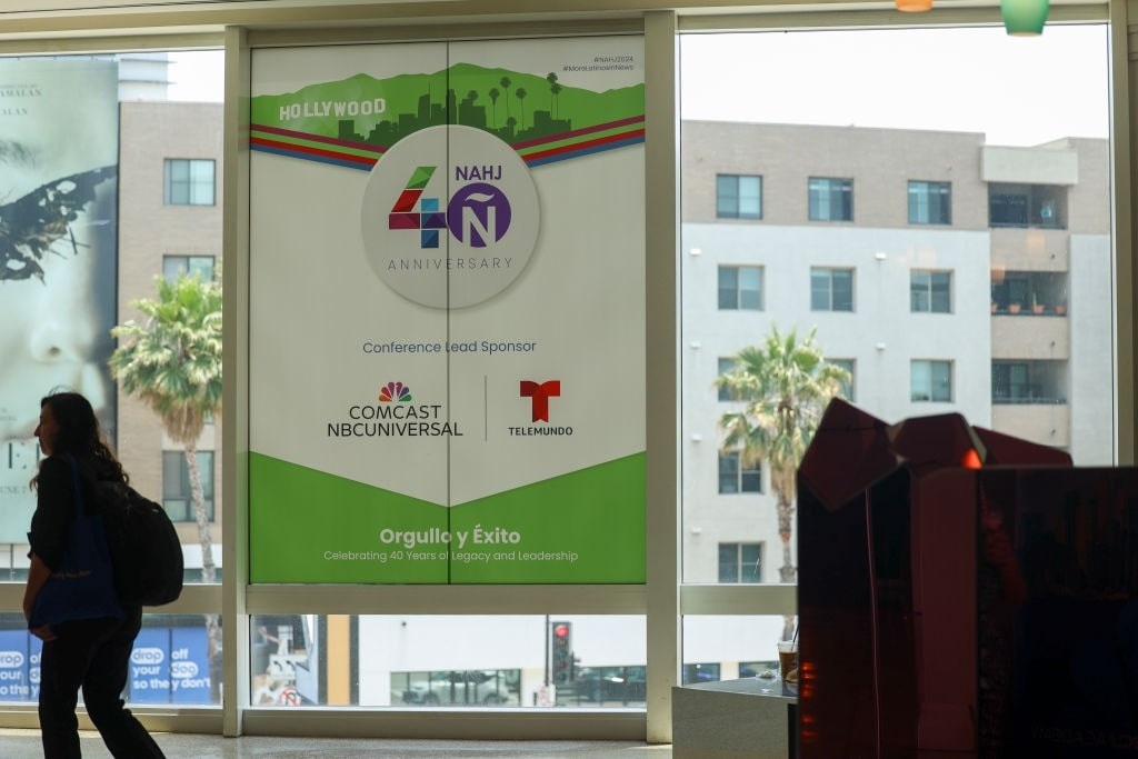 Hispanic Journalist Group Tutors Big-Box Media on Illegal Aliens