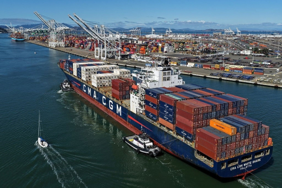 GettyImages-2240325065 tariffs