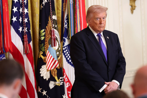 GettyImages- 2264408871 Trump