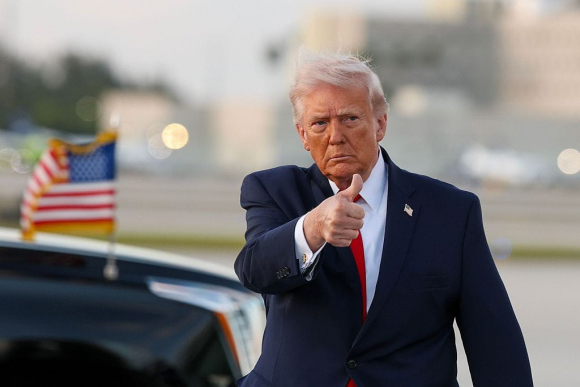 GettyImages-2270914397 Trump